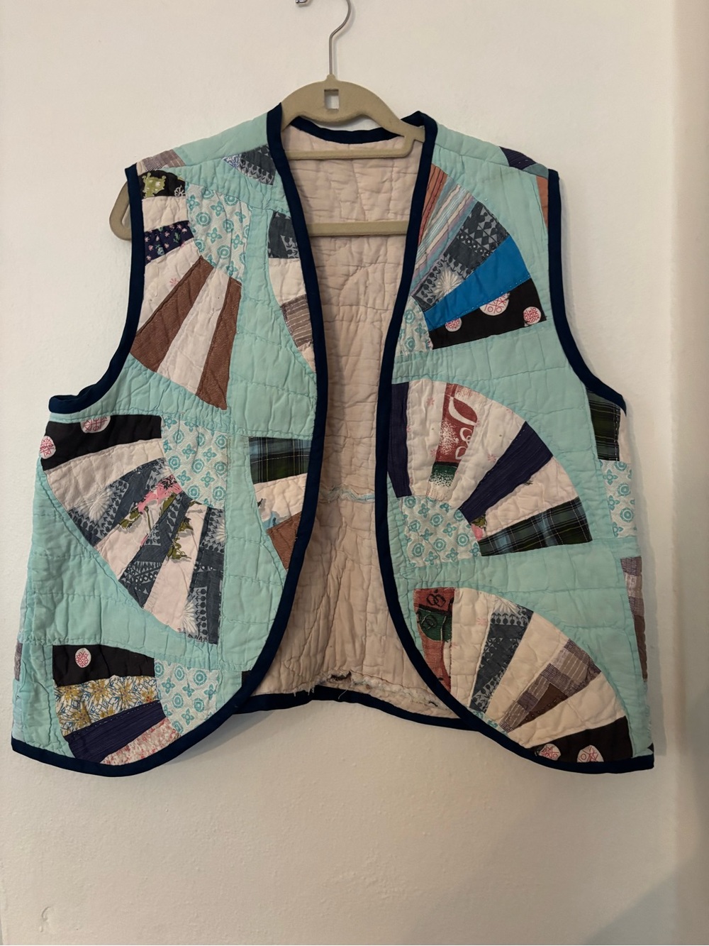Quilted Patchwork Fan Vest in Mint and Navy